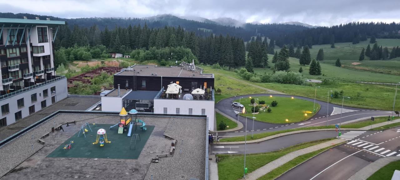Forest Corner In Silver Mountain Of Poiana Brasov Exterior foto